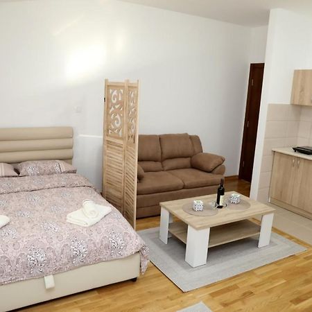 Apartman Frida Daire Nikšić Dış mekan fotoğraf