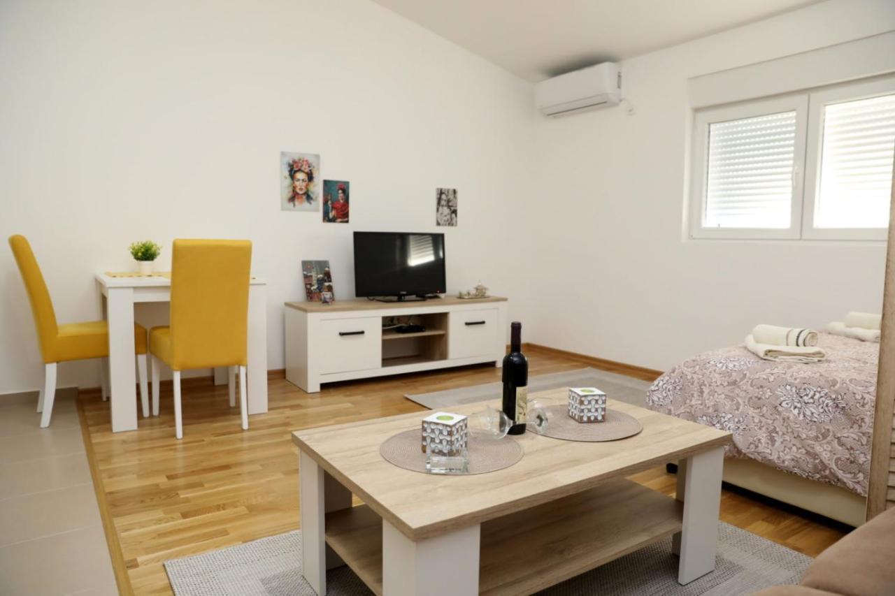 Apartman Frida Daire Nikšić Dış mekan fotoğraf